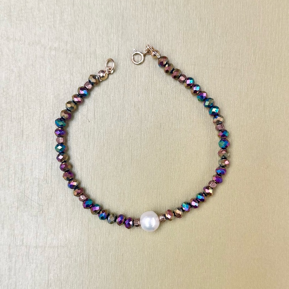 Iridescent Dainty Bracelet with Freshwater Pearl Accent